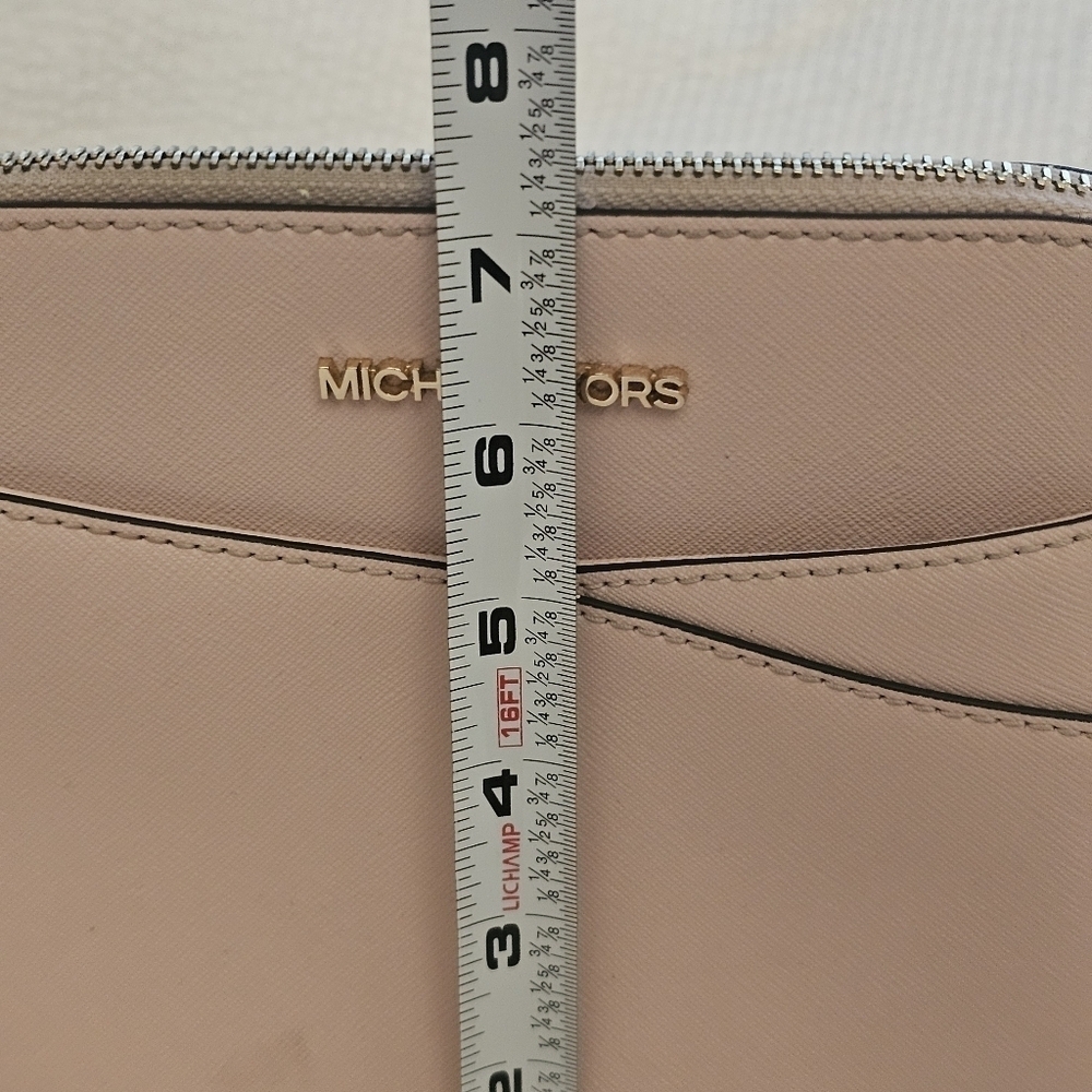 Michael Kors Jet Set Travel Dome Crossbody Bag Leather Powder Blush handhag - Picture 12 of 13